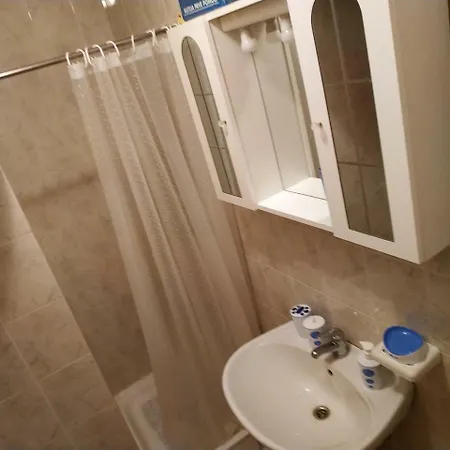 Guest house Sanja 3*