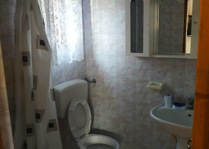 Πανσιόν Sanja 3*